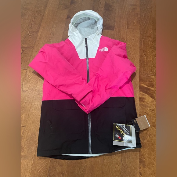 Brand new The north face jacket - Picture 1 of 5